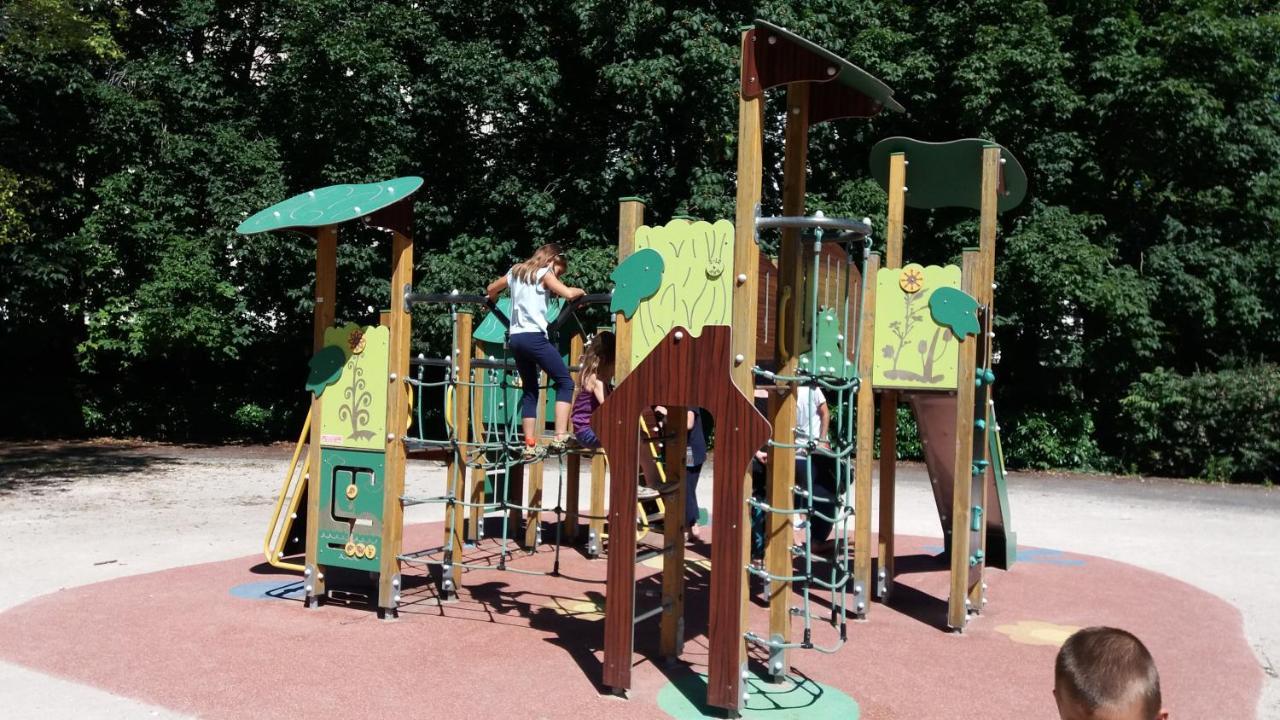 Meuble De Tourisme 2* Les Jardins De L Arquebuse 디종 외부 사진